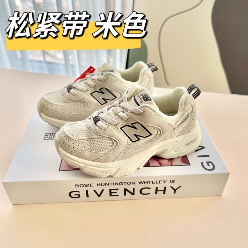 NEW BALANCE SHOES